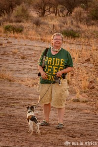 Anita und Penny bei einem abendlichen Spaziergang Anita und Penny